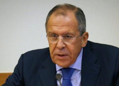خبرنگاران لاوروف: روسیه در برابر آمریکا در عبور از خط قرمز محکم خواهد ایستاد