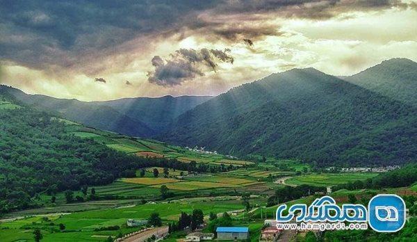 موانع توسعه صنعت گردشگری در استان مازندران کدامند؟